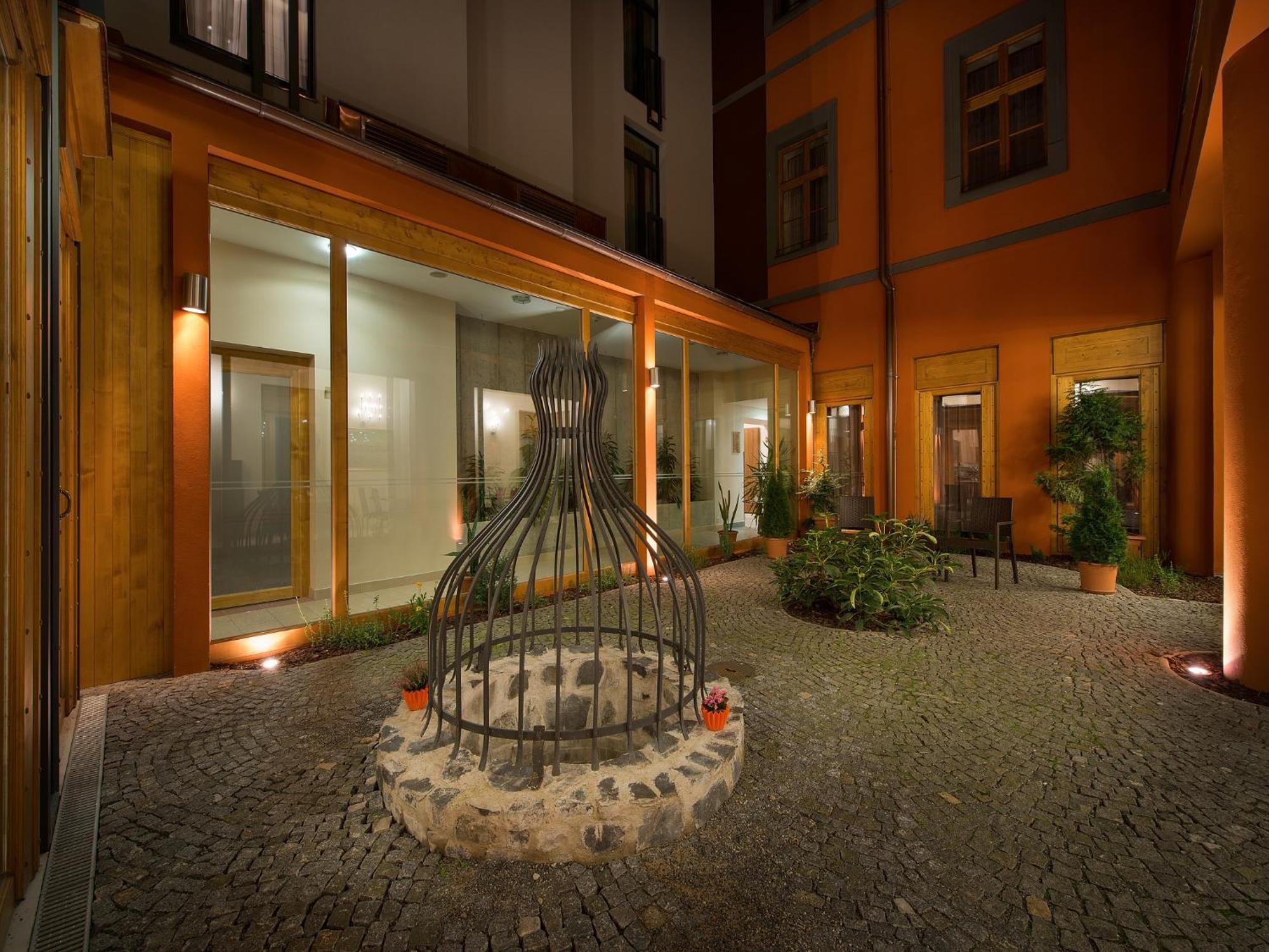 Ea Embassy Prague Hotel — Billeder 1